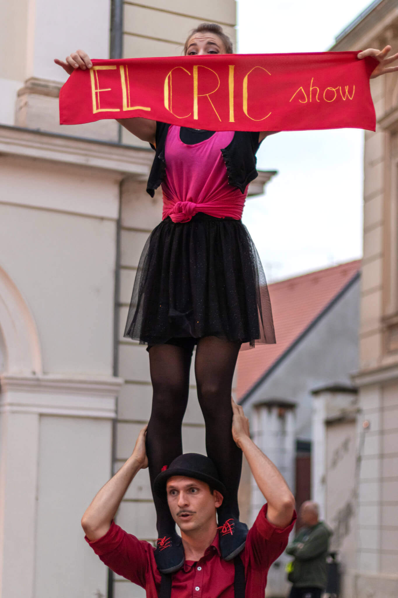 El Cric – An upside-down adventure